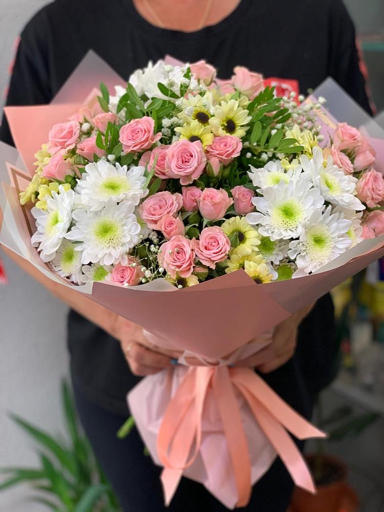 Букет цветов из: Розы и Хризантемы в Вершино-Дарасунском