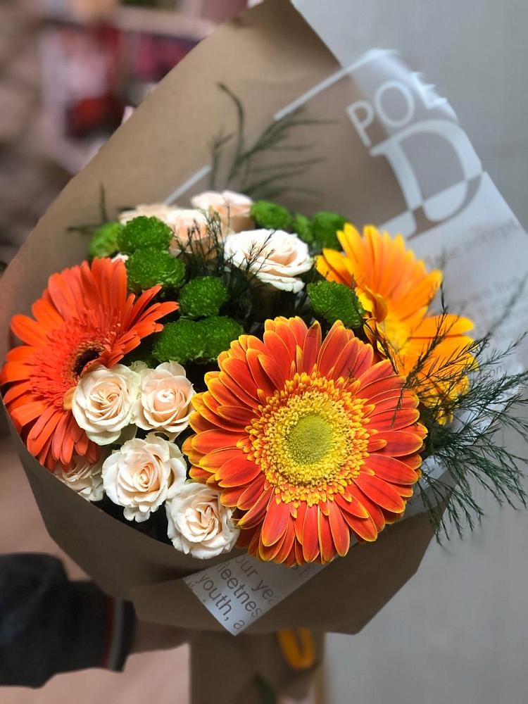 Букет цветов из: Герберы, Хризантемы и Розы в Вершино-Дарасунском