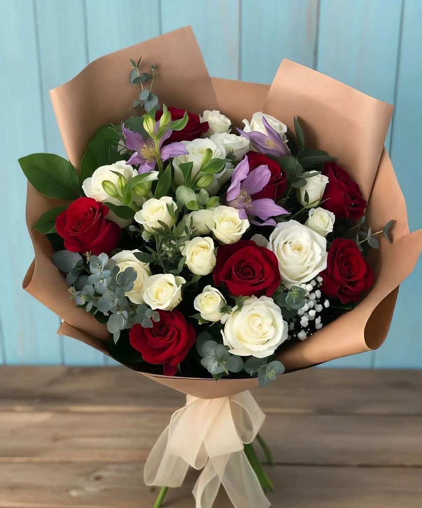 Букет цветов из: Розы и Альстромерии в Вершино-Дарасунском