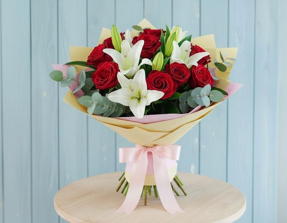 Букет цветов из: Лилии и Розы в Вершино-Дарасунском